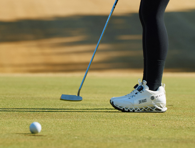 パターアドレスの足元