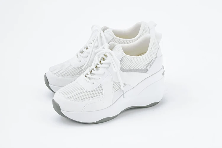 公式】 ヒールアップスニーカー(スタンダードタイプ、ニットタイプ