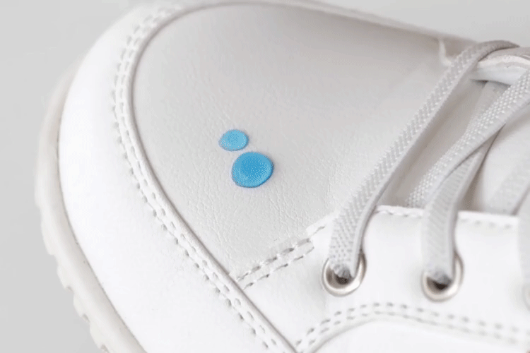 撥水仕様 イメージgif