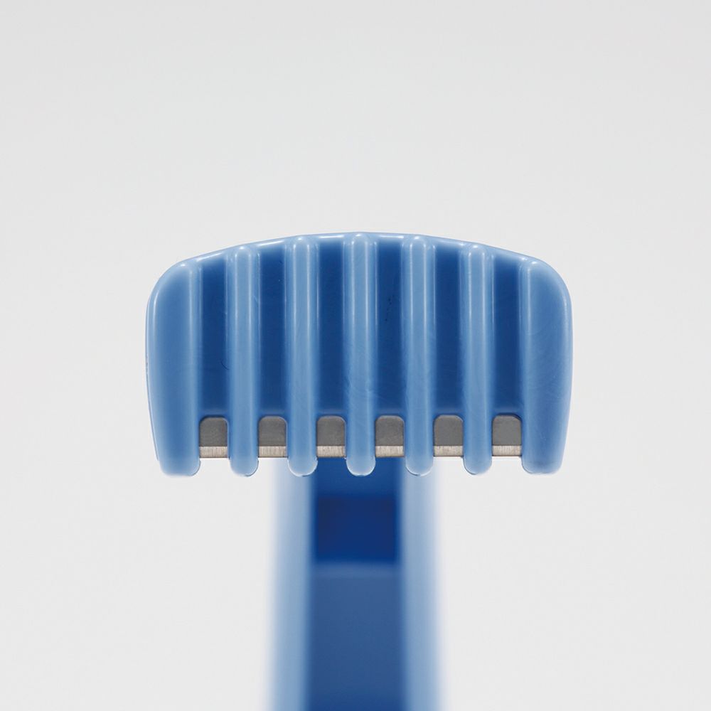 ラブ・ジョリーシークレット 刃