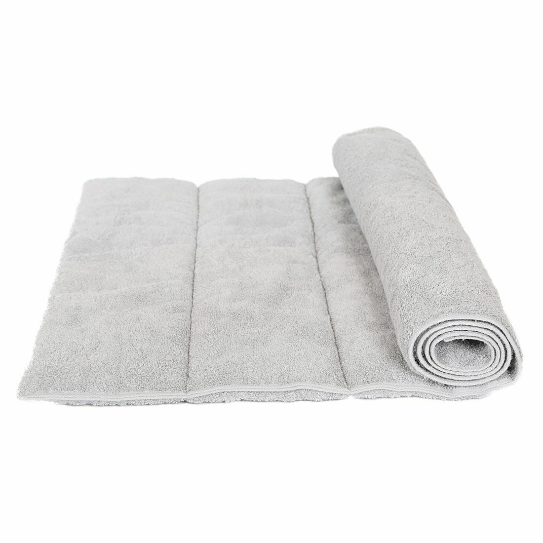 今治睡眠用タオル2　丸めている状態