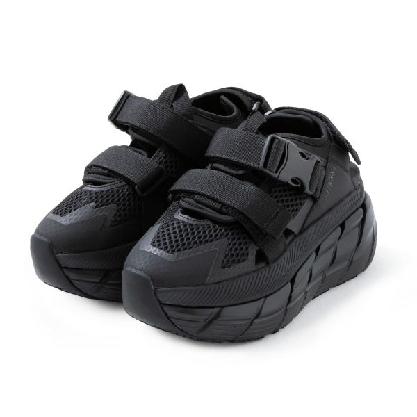 フラットアップサンダル