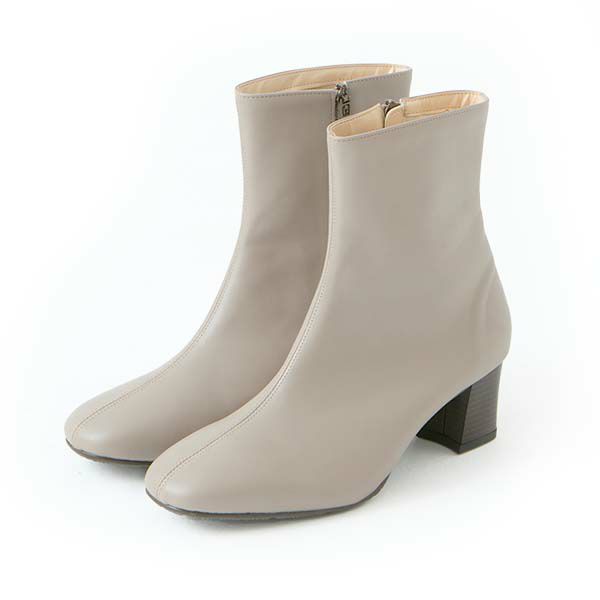 整体ブーツ 6cmヒール（グレージュ）
